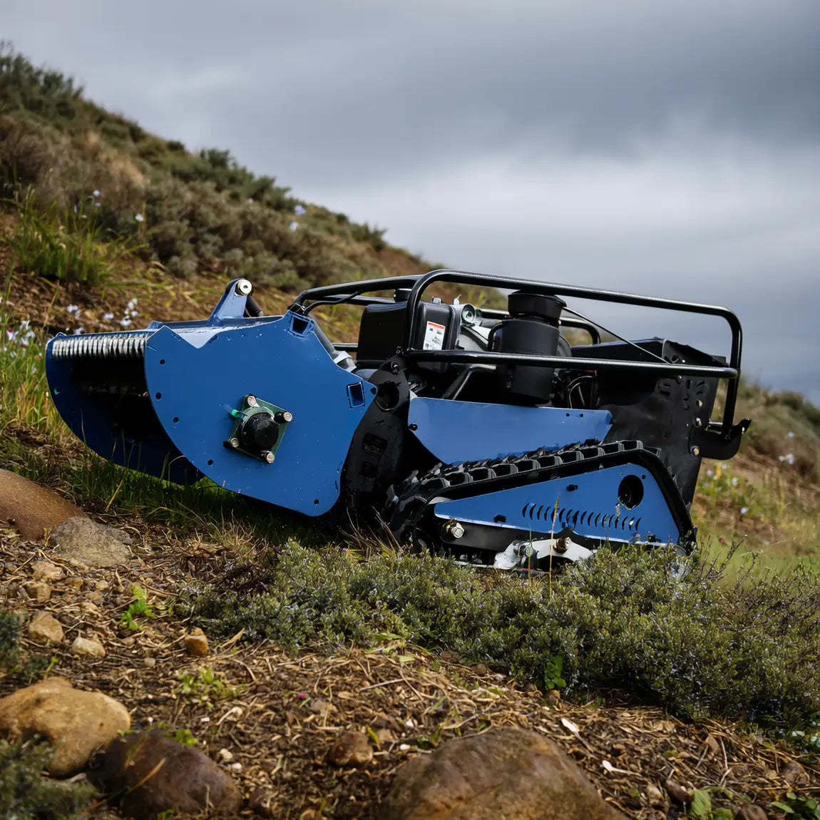 HL-800F Remote-Controlled Mower: 800mm Width – HongTuo.Tech
